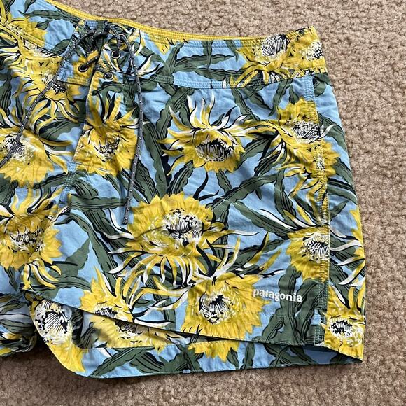 Patagonia Womens Pataloha Board Shorts Yellow Floral Print Size 6 - Picture 2 of 8